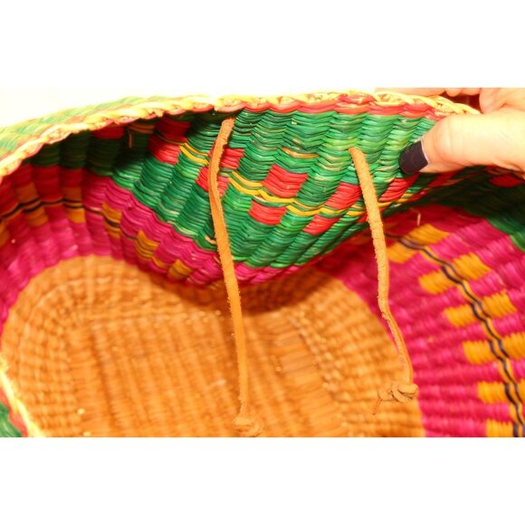 Vtg Hemp Hand woven Bucket Tote Shoulder Bag Purse Leather Straps Button Guatema - Picture 6 of 7